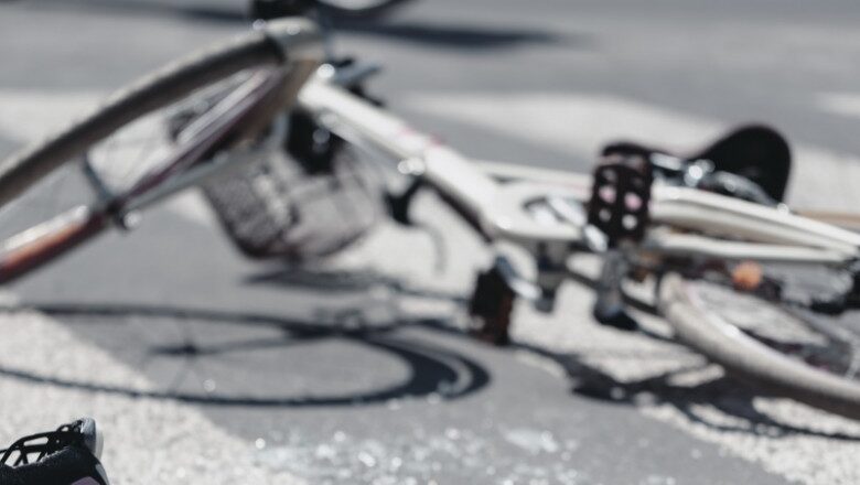 Tragedie în Bogdan Vodă: un biciclist de 81 de ani și-a pierdut viața după ce a intrat cu bicicleta într-un gard