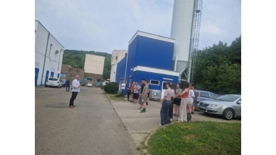 Viitorii specialiști în vizită la obiectivele VITAL S.A.: Studenții au analizat fluxul tehnologic al apei în Baia Mare