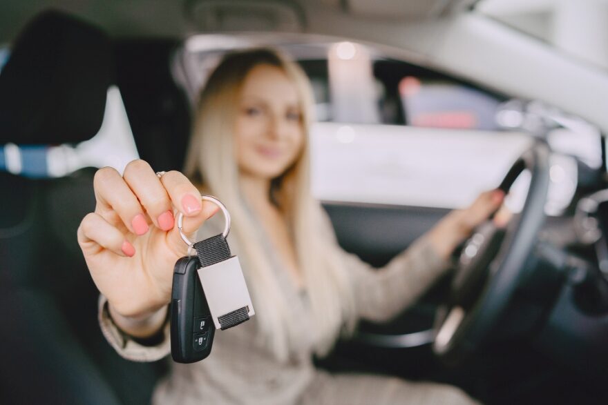 Chirie auto Chișinău fără gaj: nu e o regulă, e o excepție. Iată cum o obții