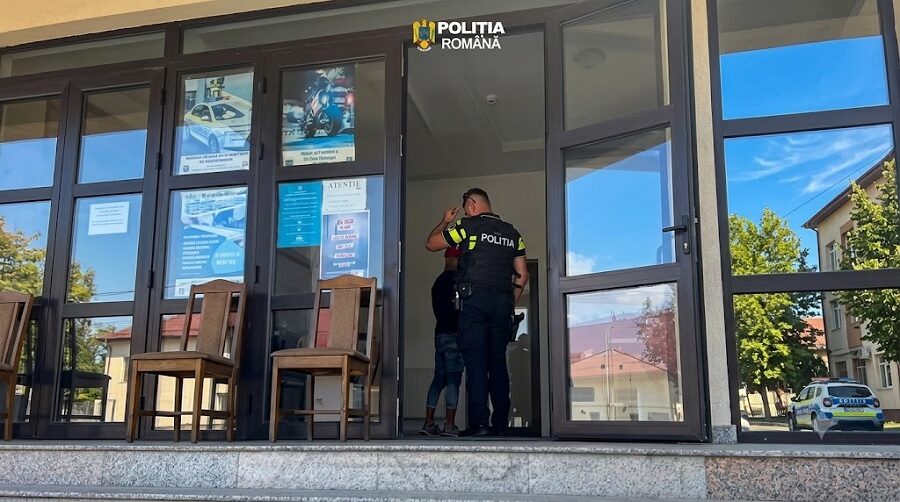 Tâlhărie pe un bulevard din Baia Mare: O femeie de 80 de ani, atacată pentru o bijuterie. Suspectul de 24 de ani a fost arestat preventiv