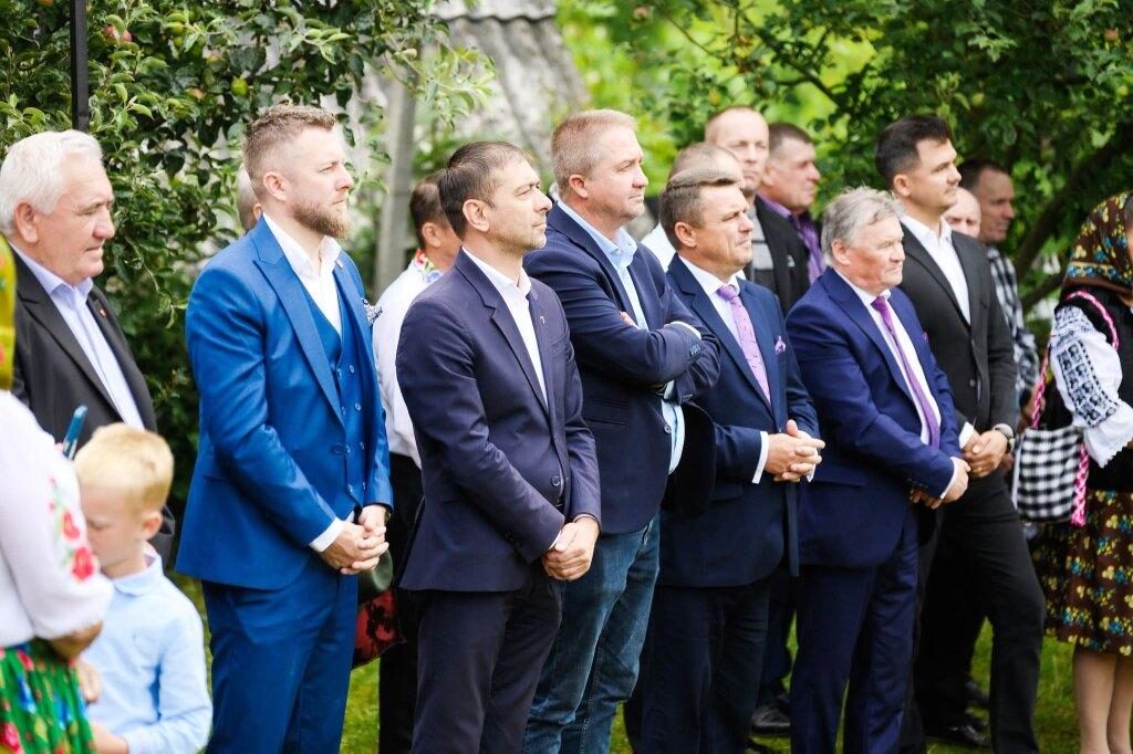 Deputatul Lucian Morar alături de comunitatea din Luhei la hramul Bisericii „Soborul Sfinților 12 Apostoli”