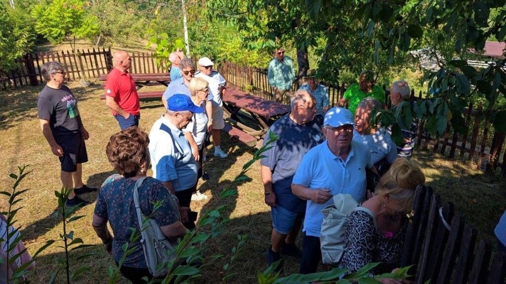 Primăria Tăuții Măgherăuș: Medalion cultural dedicat poetului Ion Șiugariu, organizat la Casa Memorială din Băița
