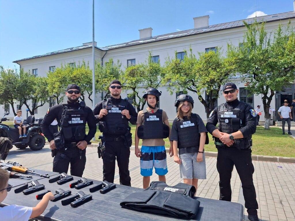 ITPF Sighetu Marmației a organizat Ziua Porților Deschise cu ocazia aniversării a 162 de ani de la înființarea Poliției de Frontieră Române