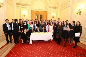 12507058_1534147656900504_1024720327_n